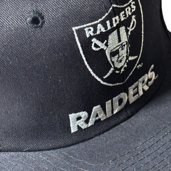 VNT OAKLAND RAIDERS NWOT 90’s EASTPORT CAP LOGO SNAPBACK DR. DRE NFL STARTERS - Picture 9 of 9
